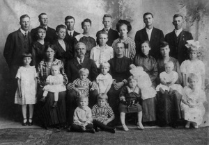 Henry VonLanken family around 1916
